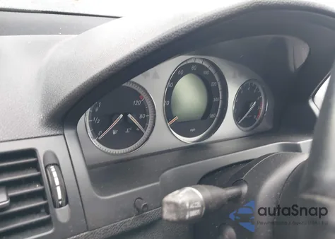 2008 Mercedes-Benz C 300 Luxury/Sport from USA, damaged, VIN WDDGF54X38R037056